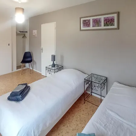 Semesterbostad 3 Bedroom Awesome In Gravelines
