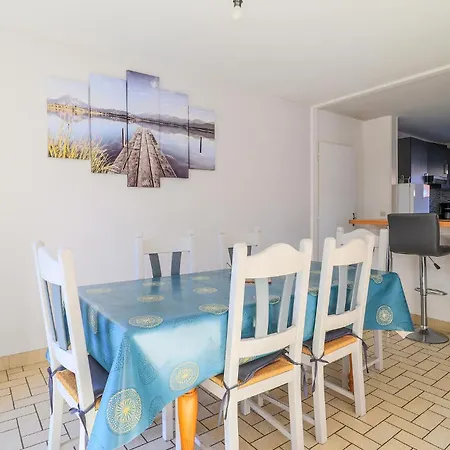 3 Bedroom Awesome In
