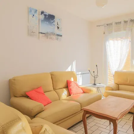 3 Bedroom Awesome In